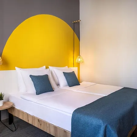 Sunny By Valamar Hotel
