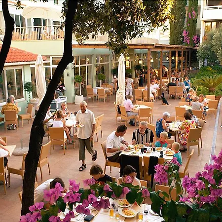 Sunny By Valamar فندق دوبروفينك