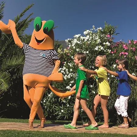 فندق Sunny By Valamar دوبروفينك