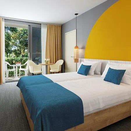 Sunny By Valamar 3* دوبروفينك