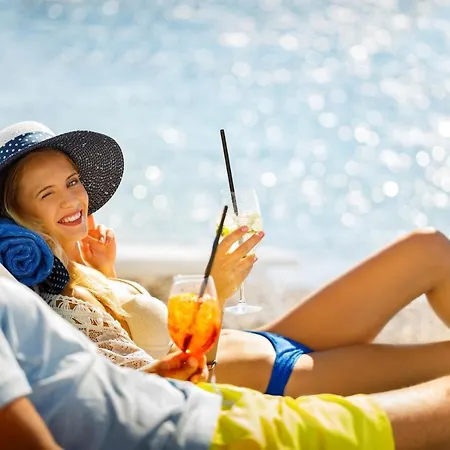فندق Sunny By Valamar